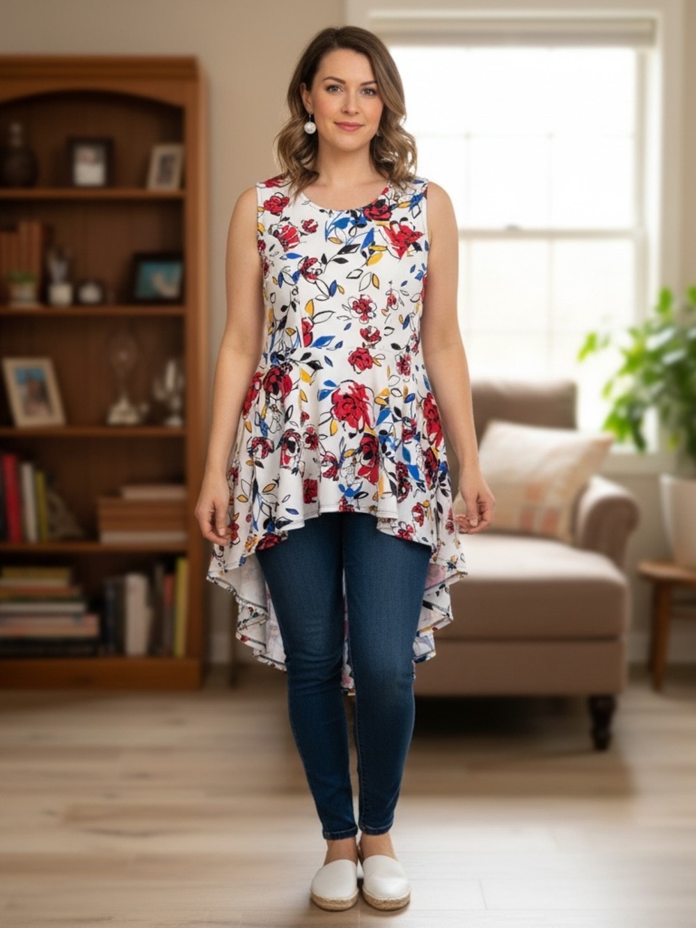 Main & Monroe Floral High-Low Sleeveless Tunic Top - White Floral size large